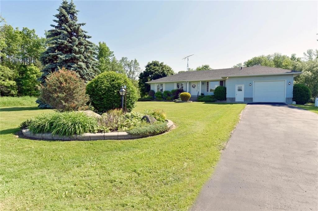 Ottawa House for Sale <br>Elizabethtown-Kitley Township <br>3457 Parslow Road <br>$298,000